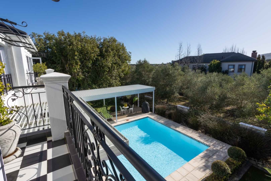 4 Bedroom Property for Sale in Val De Vie Estate Western Cape